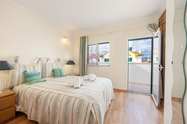 Moradia T3 para Venda em Altura Foto 11