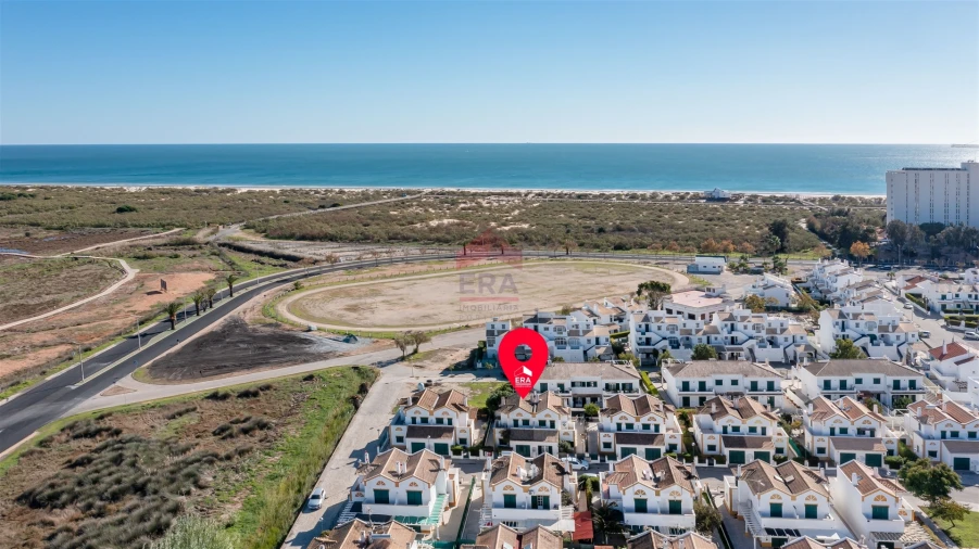 Moradia T3 para Venda em Altura Foto 20