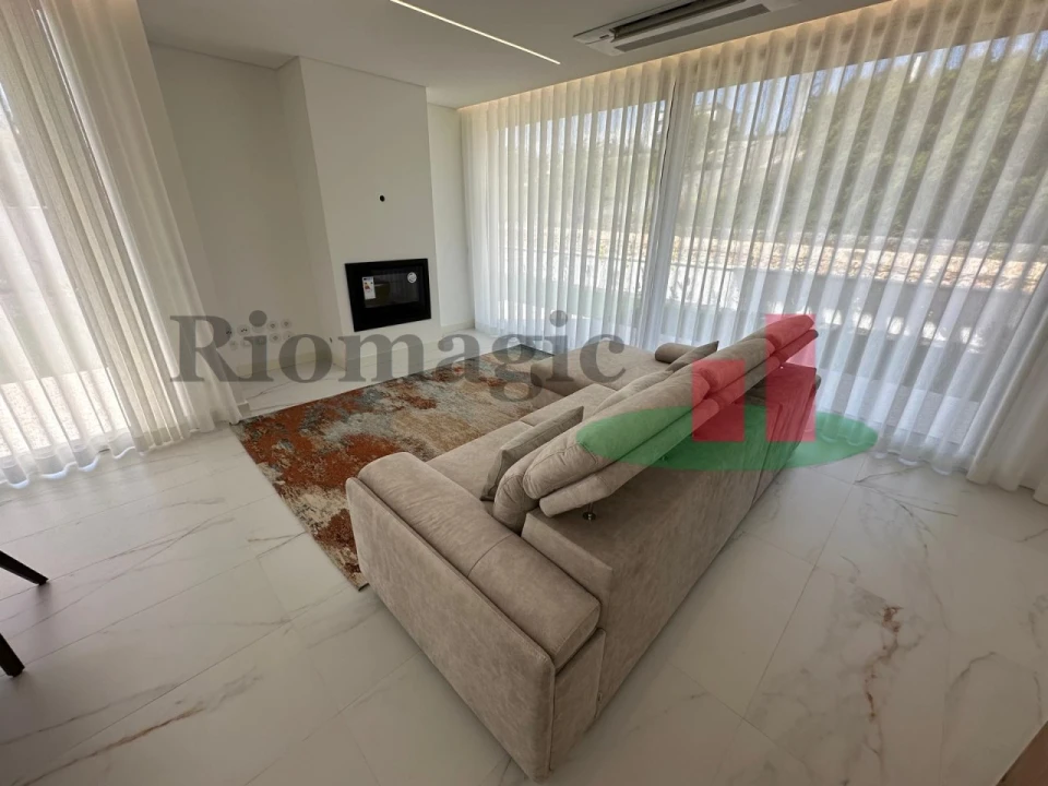 Moradia T3 para Venda em Rio Maior Foto 4