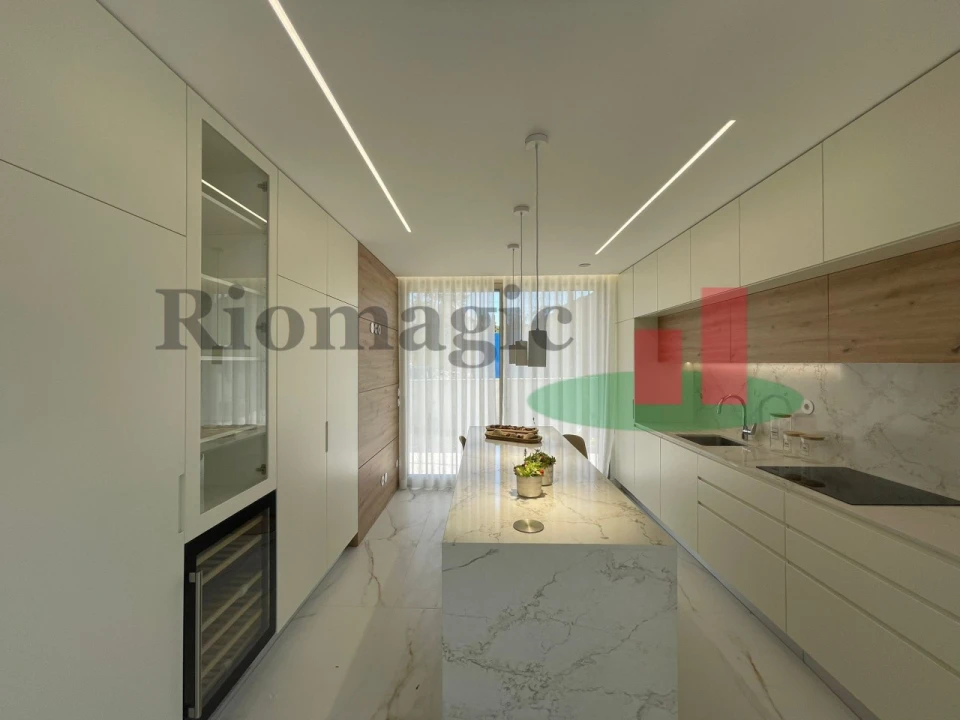 Moradia T3 para Venda em Rio Maior Foto 12