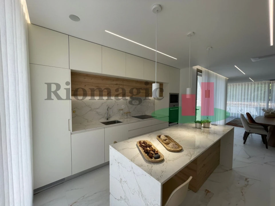 Moradia T3 para Venda em Rio Maior Foto 17