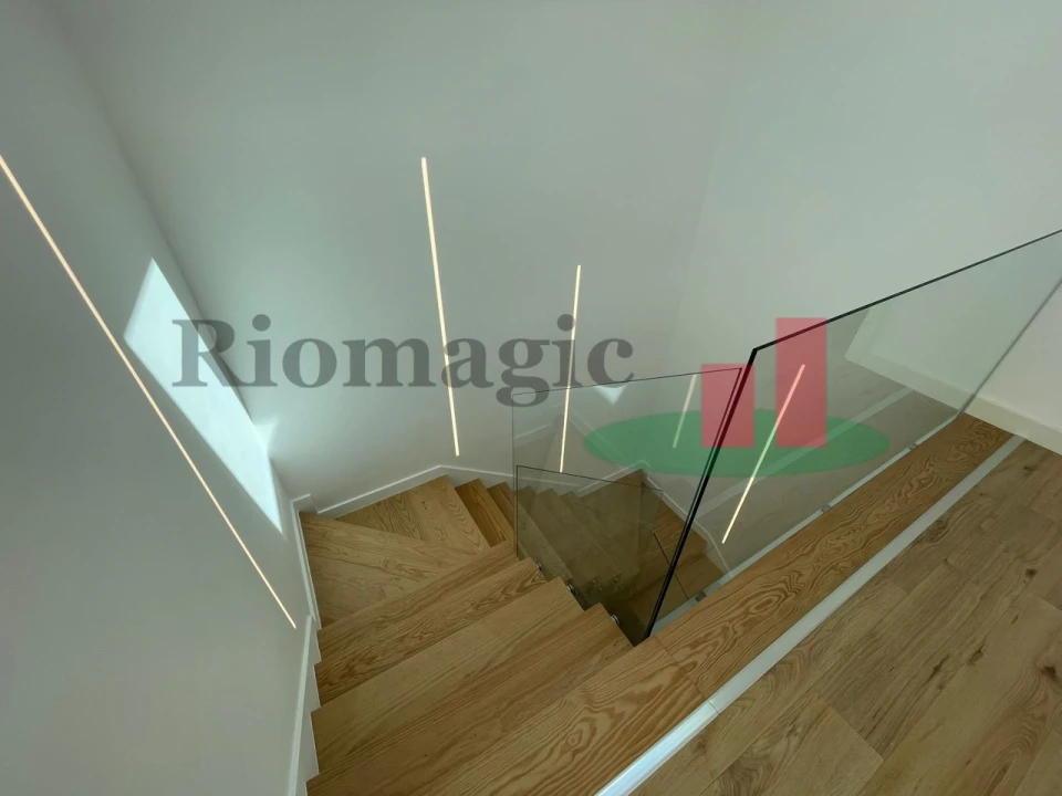 Moradia T3 para Venda em Rio Maior Foto 32