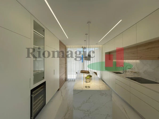 Moradia T3 para Venda em Rio Maior Foto 12