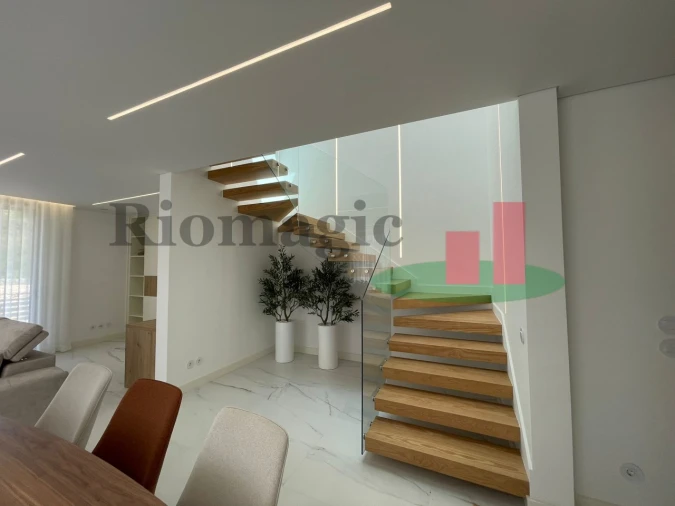 Moradia T3 para Venda em Rio Maior Foto 25