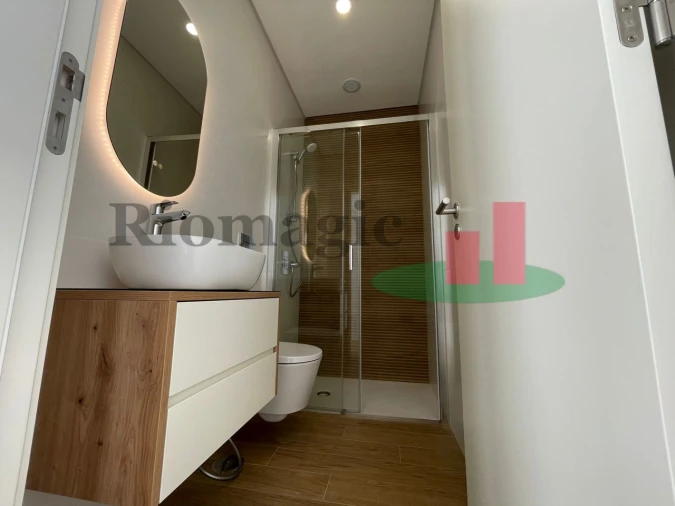 Moradia T3 para Venda em Rio Maior Foto 57