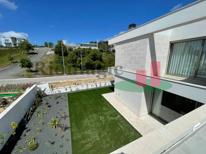 Moradia T3 para Venda em Rio Maior Foto 65