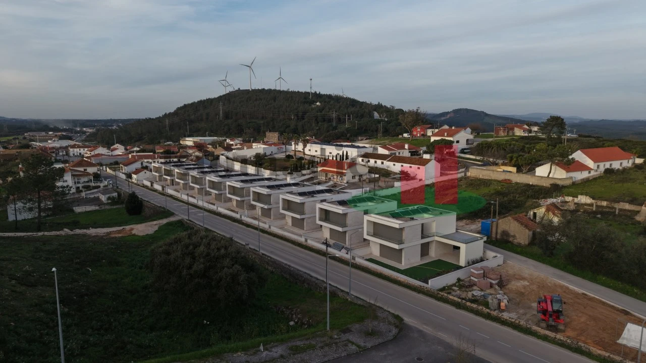Moradia T3 para Venda em Rio Maior Foto 67