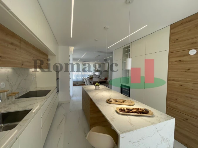 Moradia T3 para Venda em Rio Maior Foto 16