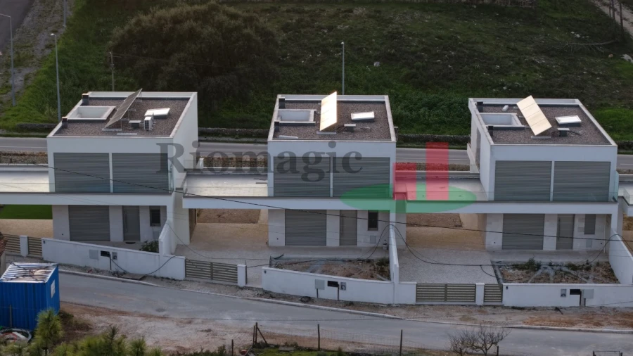 Moradia T3 para Venda em Rio Maior Foto 73