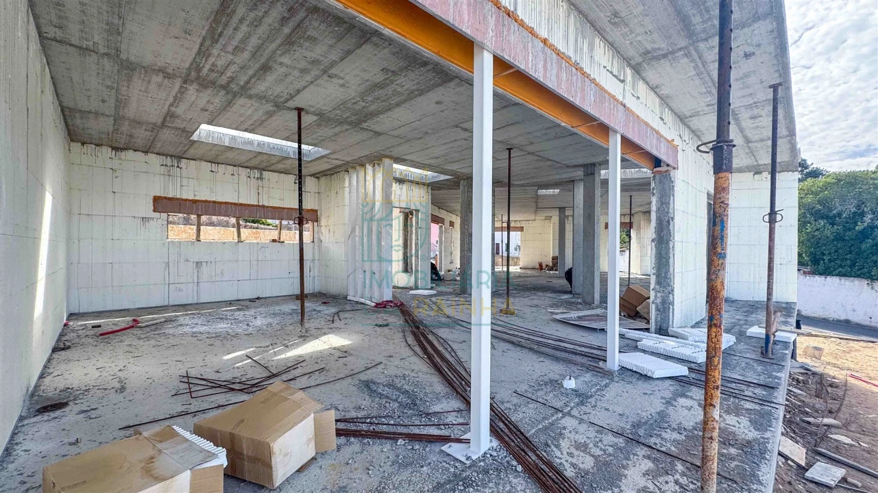 Moradia T4 para Venda em Tornada e Salir do Porto Foto 11