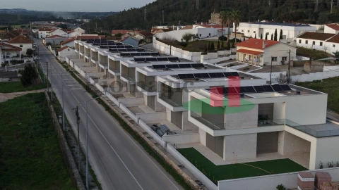 Moradia T3 para Venda em Rio Maior