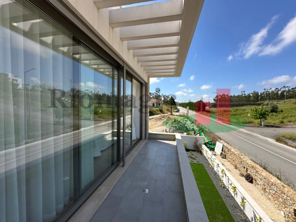 Moradia T3 para Venda em Rio Maior Foto 48