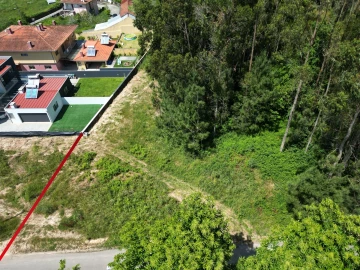 Terreno para Venda em São Miguel do Souto e Mosteirô