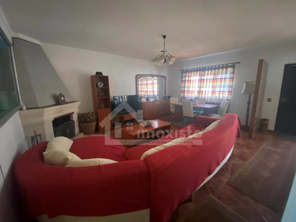 Moradia T5 para Venda em Avelar Foto 2