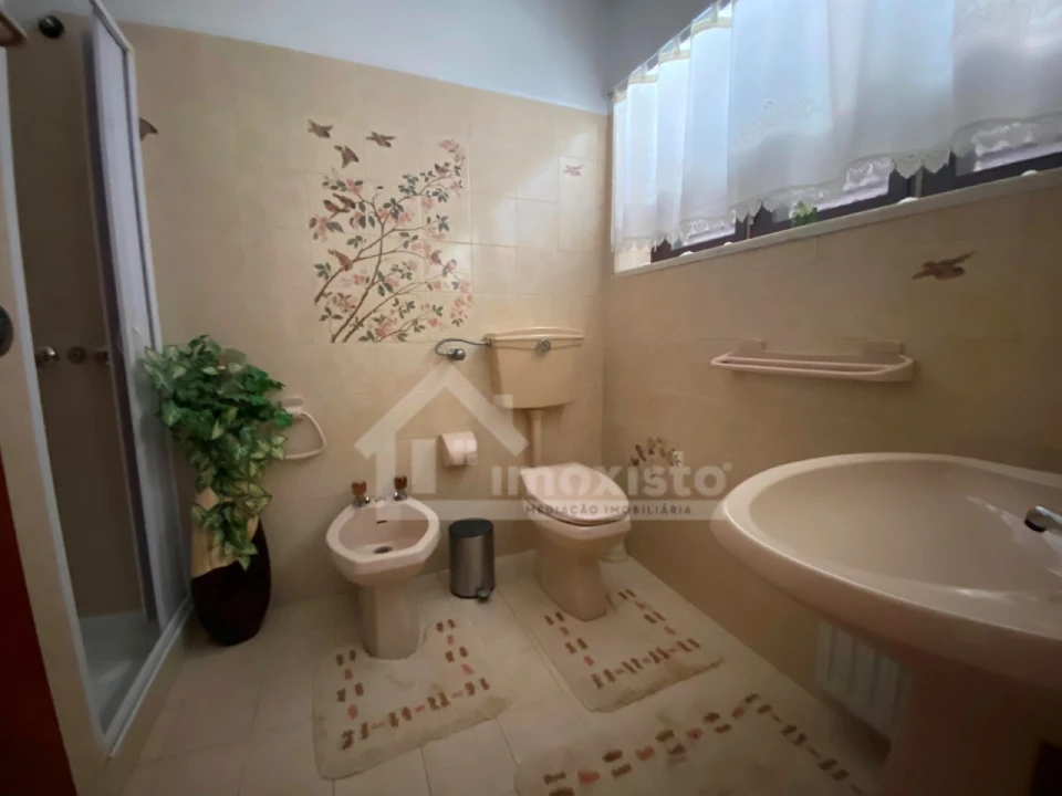 Moradia T5 para Venda em Avelar Foto 15