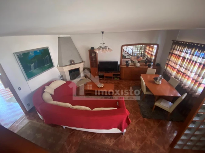 Moradia T5 para Venda em Avelar Foto 3