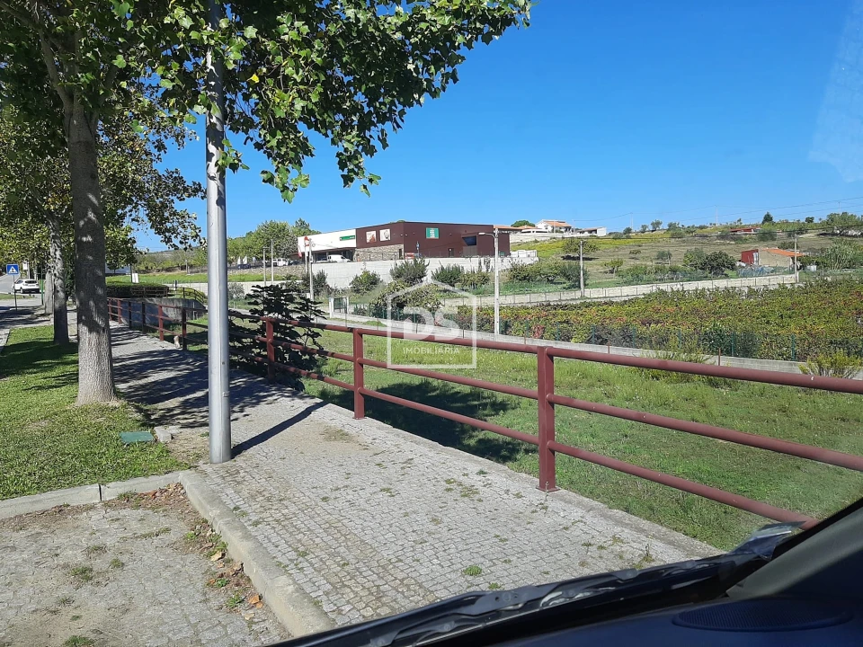 Loja para Venda em São João da Pesqueira e Várzea de Trevões Foto 4
