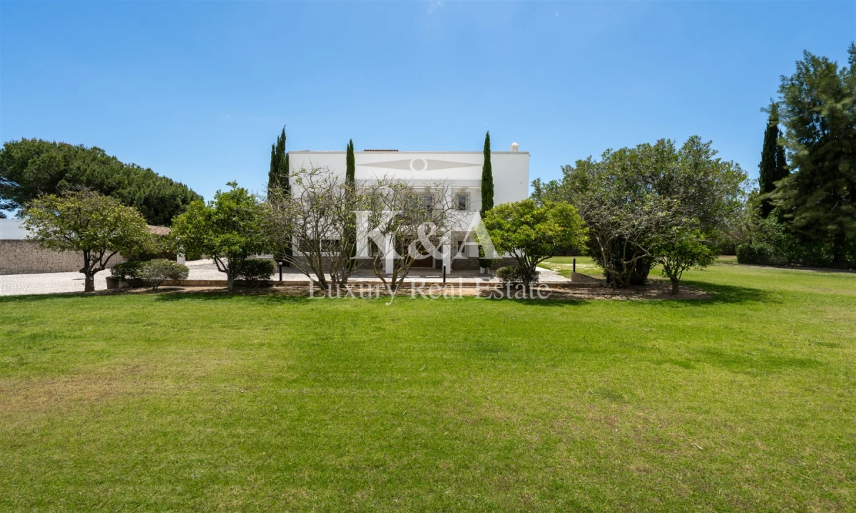 Moradia T6 para Venda em Almancil Foto 5