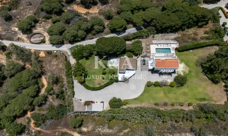 Moradia T6 para Venda em Almancil