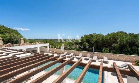 Moradia T6 para Venda em Almancil