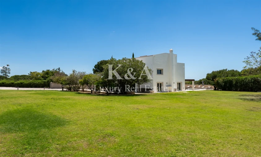 Moradia T6 para Venda em Almancil Foto 4