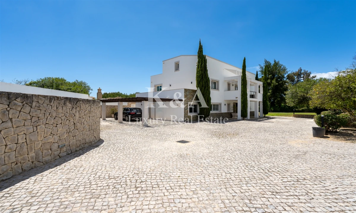 Moradia T6 para Venda em Almancil Foto 3