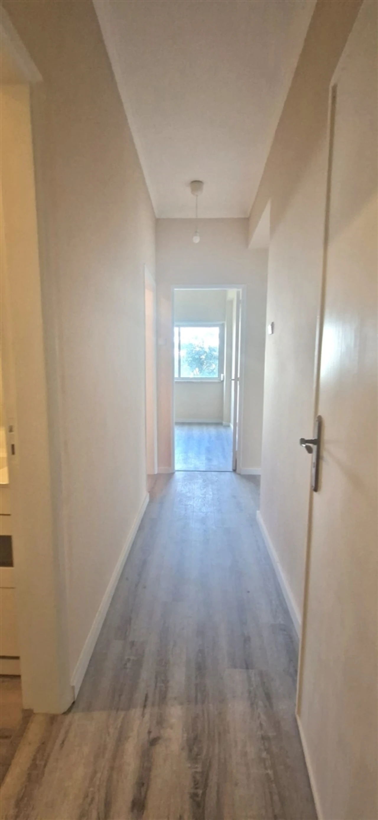 Apartamento T3 para Arrendamento em Póvoa de Santo Adrião e Olival Basto Foto 15