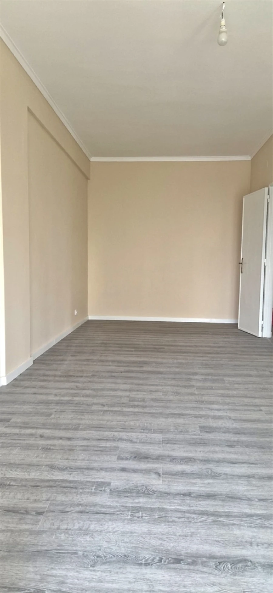 Apartamento T3 para Arrendamento em Póvoa de Santo Adrião e Olival Basto Foto 9