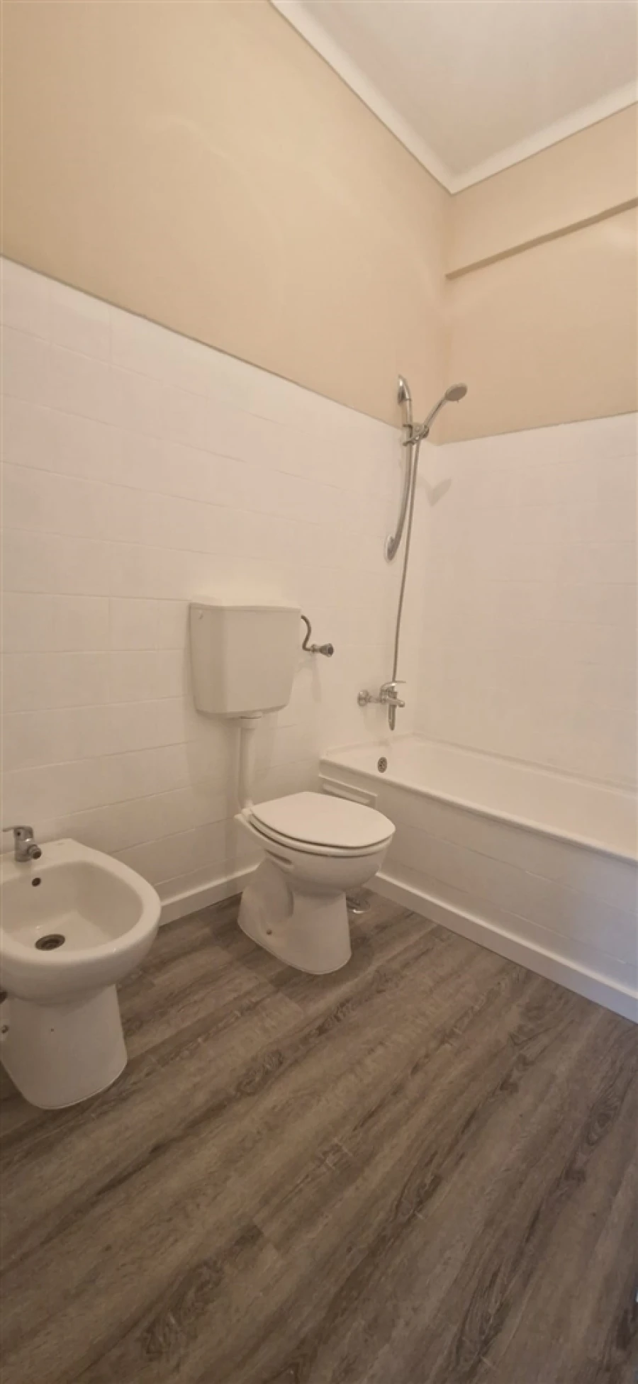 Apartamento T3 para Arrendamento em Póvoa de Santo Adrião e Olival Basto Foto 18