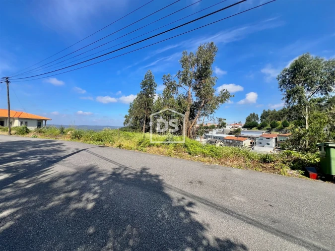 Terreno para Venda em Rebordosa Foto 9