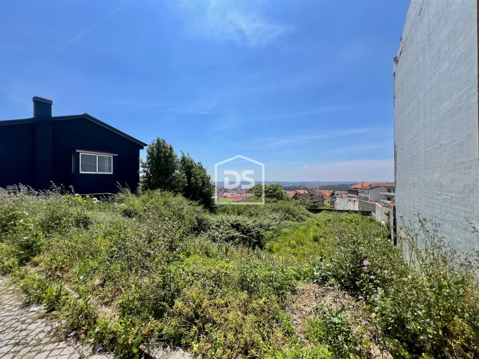 Terreno para Venda em Baguim do Monte (Rio Tinto) Foto 13