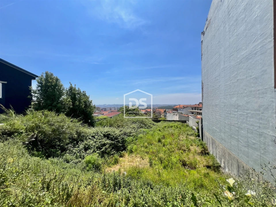 Terreno para Venda em Baguim do Monte (Rio Tinto) Foto 8