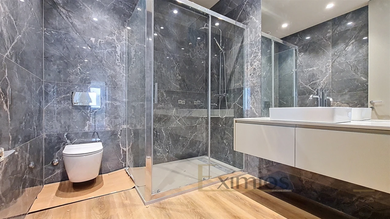 Apartamento T3 para Venda em Póvoa de Varzim, Beiriz e Argivai Foto 14