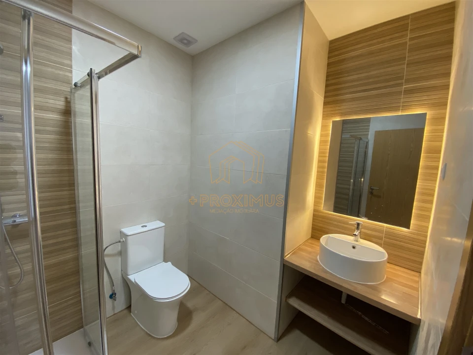 Moradia T2 para Venda em Maiorca Foto 22