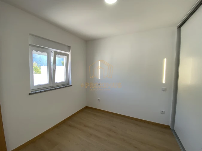 Moradia T2 para Venda em Maiorca Foto 24