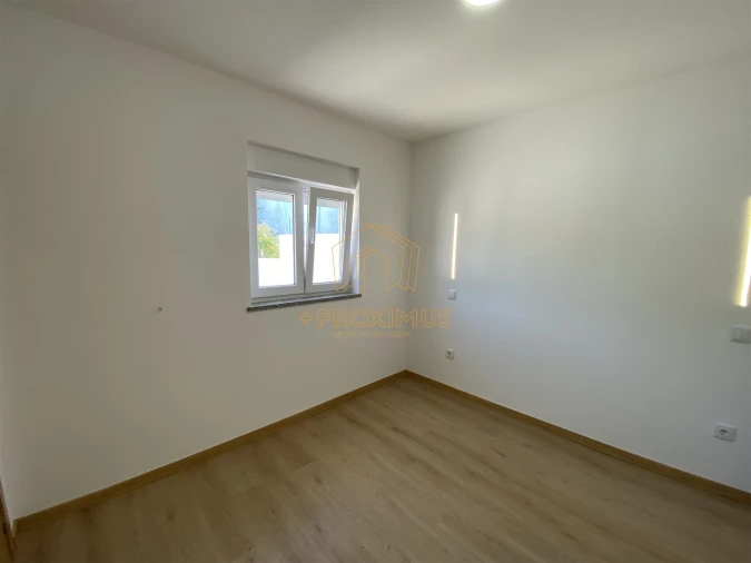 Moradia T2 para Venda em Maiorca Foto 27