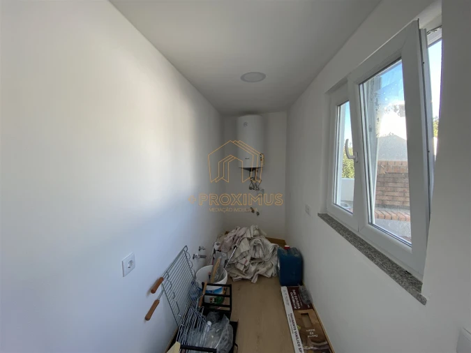 Moradia T2 para Venda em Maiorca Foto 30