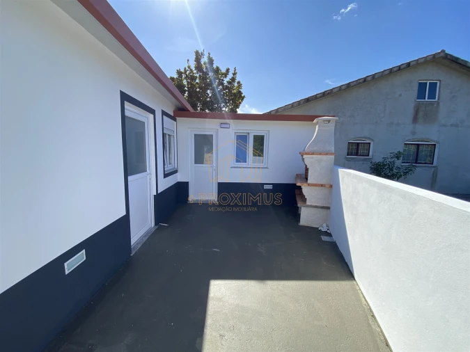 Moradia T2 para Venda em Maiorca Foto 11