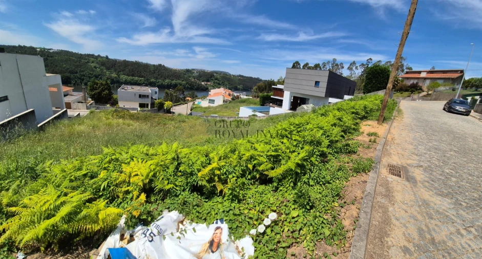 Terreno para Venda em Gondomar (São Cosme), Valbom e Jovim Foto 7