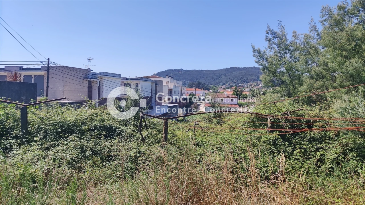 Moradia T4 para Venda em Varzea Foto 25