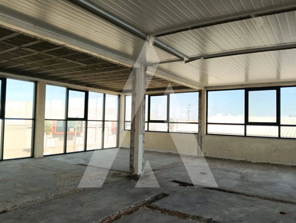 Armazém para Venda em Gafanha da Encarnação Foto 11