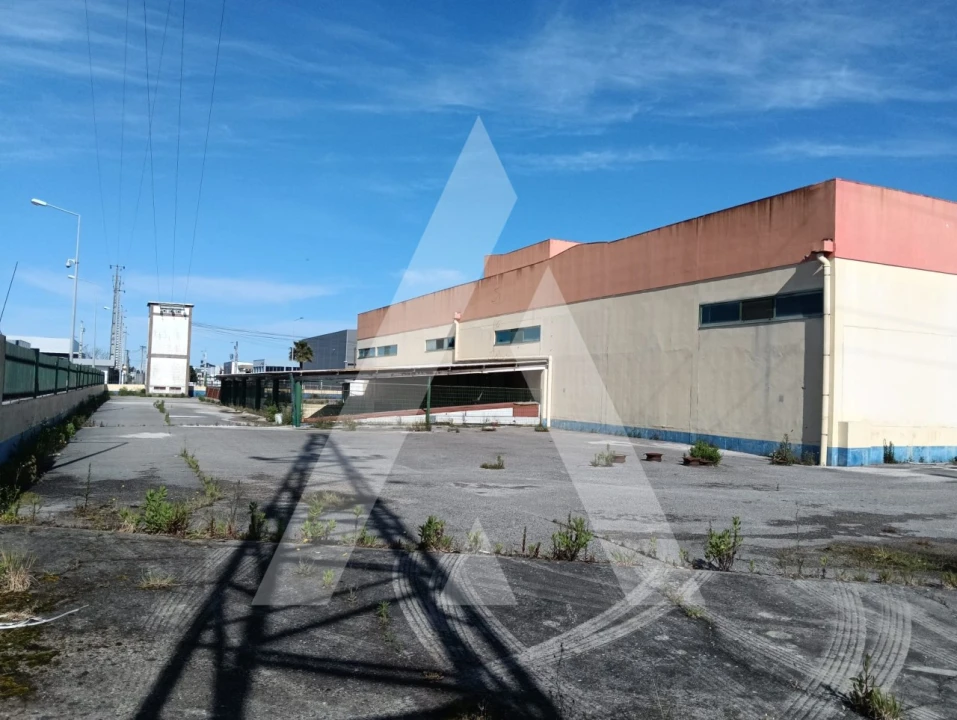 Armazém para Venda em Gafanha da Encarnação Foto 24