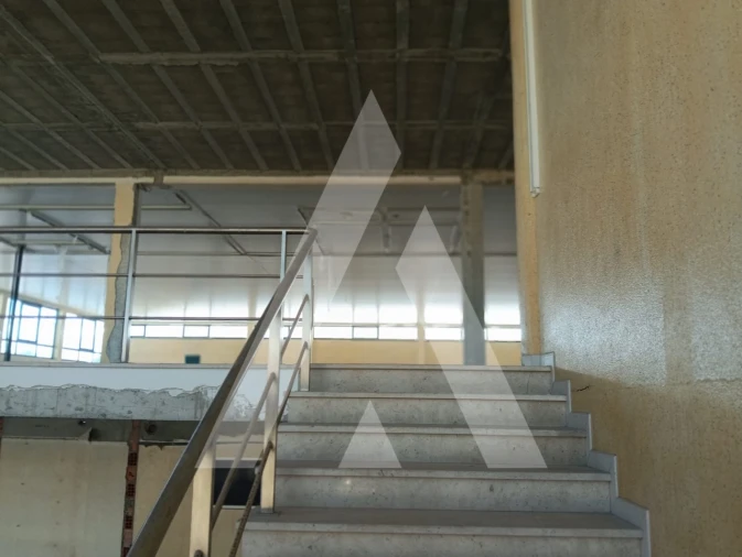 Armazém para Venda em Gafanha da Encarnação Foto 2