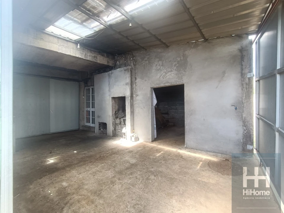 Armazém para Venda em Fajã da Ovelha Foto 23
