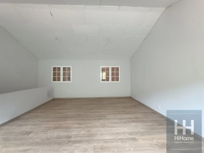 Armazém para Venda em Fajã da Ovelha Foto 14