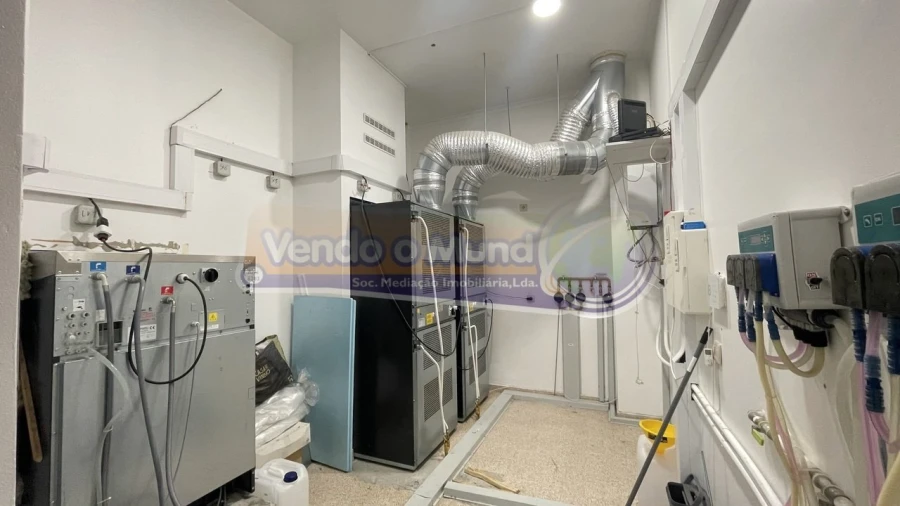 Loja para Venda em Vila Franca de Xira Foto 7