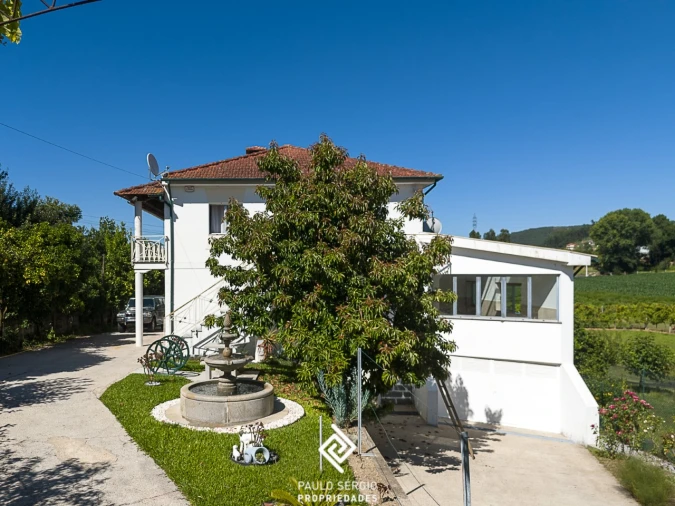 Moradia T6 para Venda em Escudeiros e Penso (Santo Estêvão e São Vicente) Foto 2