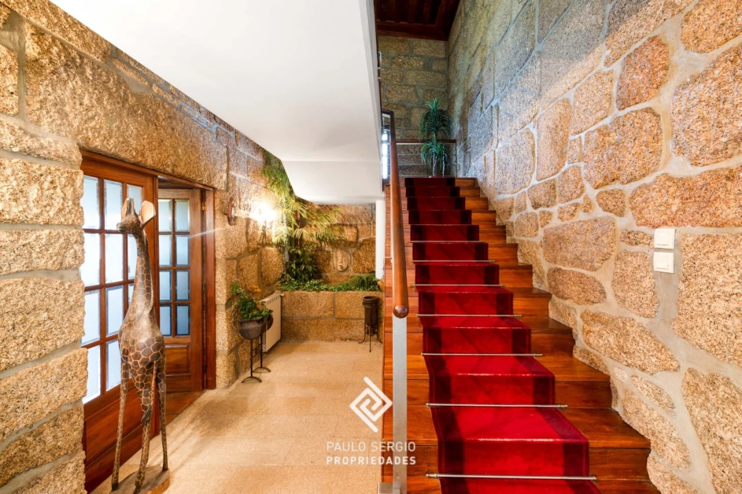 Moradia T6 para Venda em Gondar Foto 10