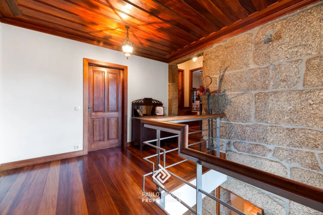 Moradia T6 para Venda em Gondar Foto 21