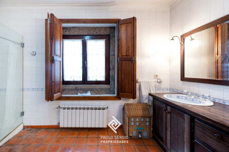 Moradia T6 para Venda em Gondar Foto 16